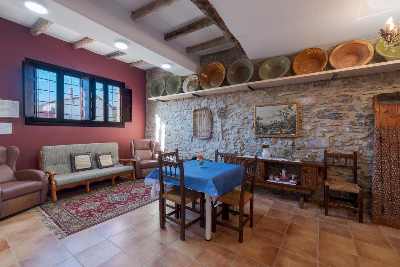 Casa Rural Vicenta 1750 Albentosa Exteriör bild